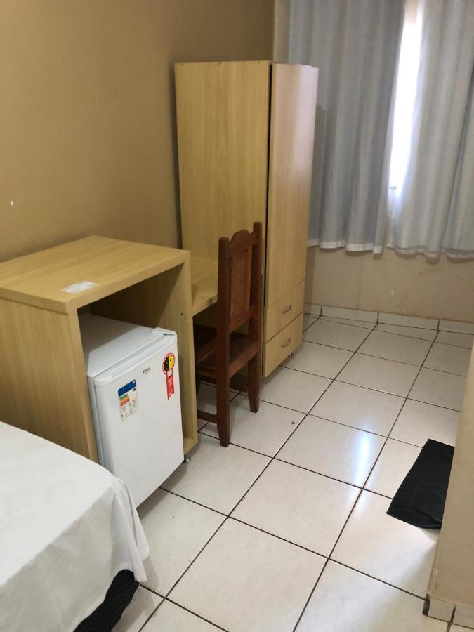 Hotel E Restaurante Cerrado